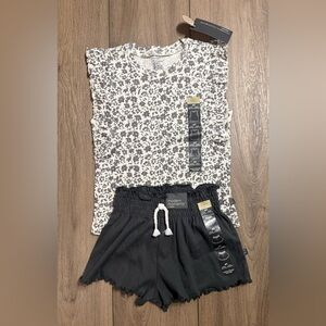 Modern Moments outfit size 4T